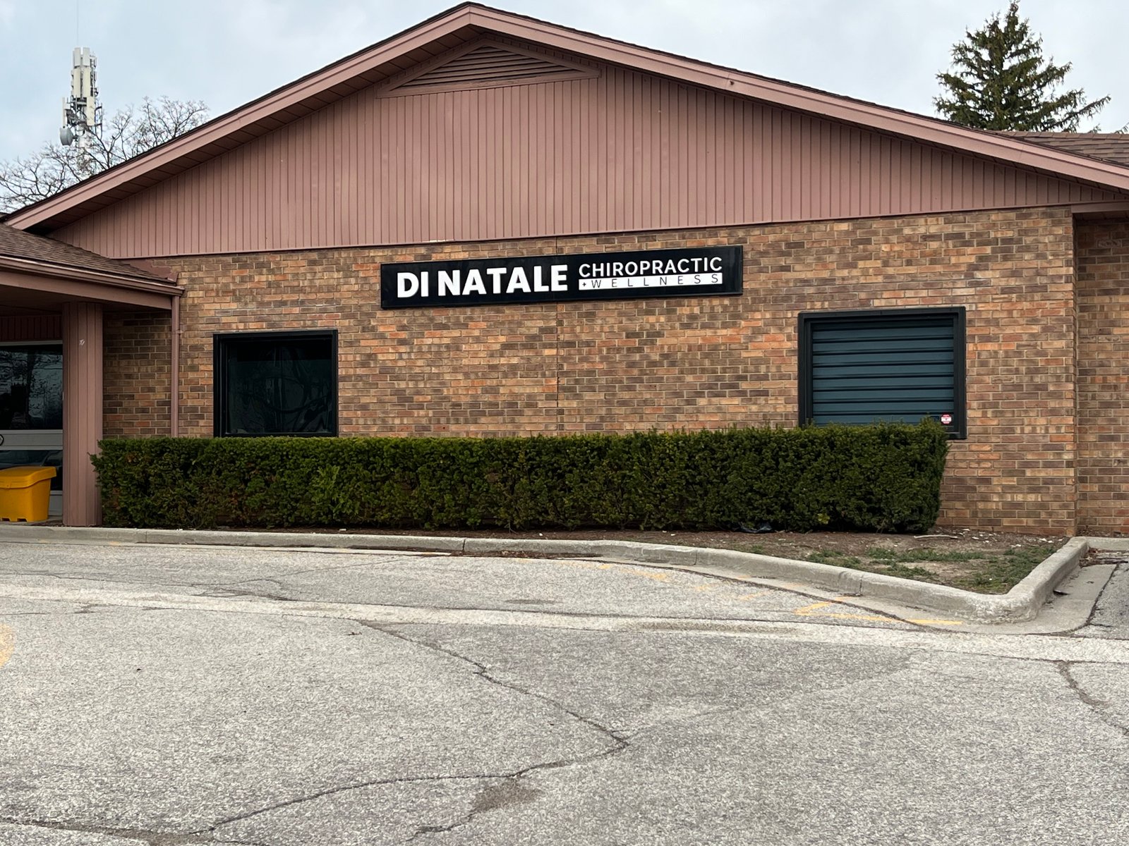 Di Natale Wellness Centre in Tecumseh